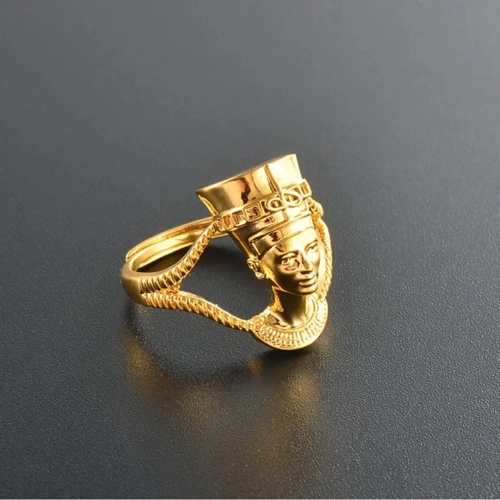 Nefertiti ring